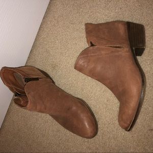 Lucky brand zip up booties